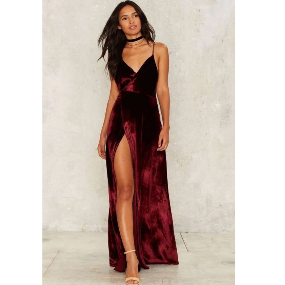 NASTY GAL JETSET DIARIES VELVET DRESS